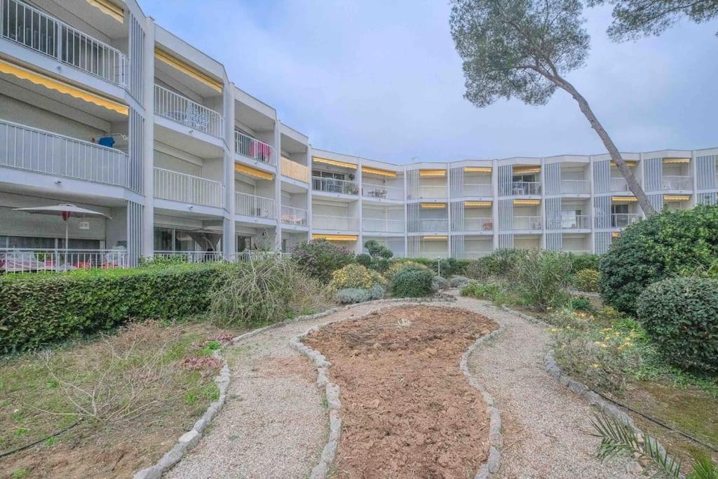 Boreal 4 Pax Bord De Mer Apartment Saint-Raphael  Exterior photo